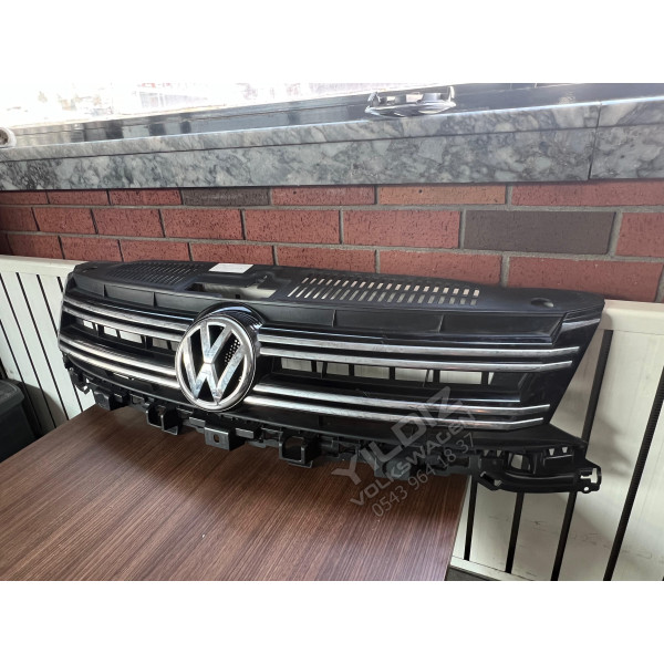 Volkswagen Tiguan 5N0853653 Çıkma Ön Panjur 2012-2017
